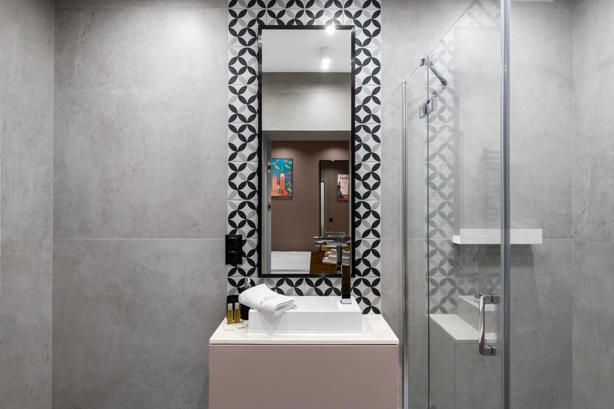 Platinia Premium Apartments Krakow Luaran gambar